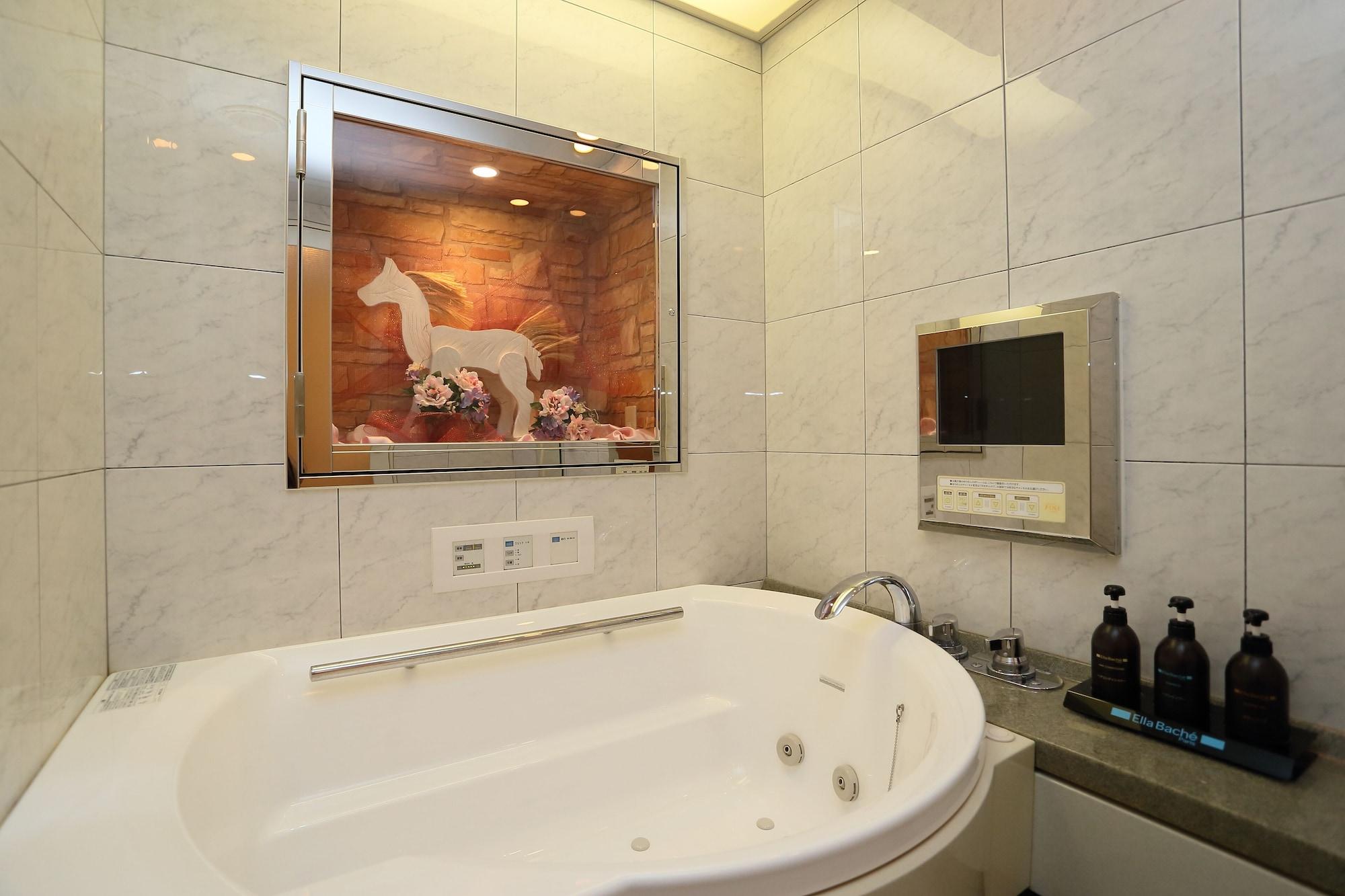โรงแรมไฟน์ การ์เดน อูเมดะ  โอซาก้า ภายนอก รูปภาพ